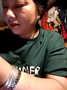 Snapshot of Sinhlinh2020 chatting on January 17, 2026, 3:15 pm Sinhlinh2020 online show from January 17, 2026, 3:15 pm