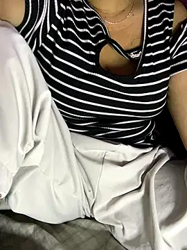 Minibo68 online show from October 24, 2025, 3:55 pm