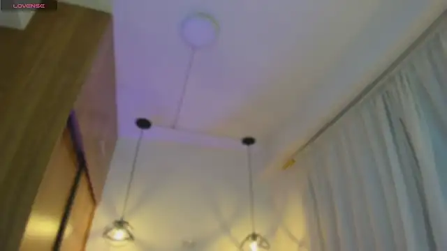 Snapshot of cassieestevens chatting on October 28, 2025, 3:18 am cassieestevens online show from October 28, 2025, 3:18 am