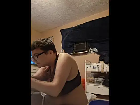 faithorsini8 online show from November 24, 2025, 8:03 am