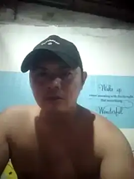 Snapshot of pua16 chatting on October 17, 2025, 12:51 pm pua16 online show from October 17, 2025, 12:51 pm