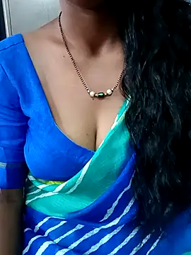 Snapshot of Sravya__ chatting on October 30, 2025, 6:12 am Sravya online show from October 30, 2025, 6:12 am