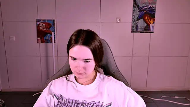 Snapshot of May_Bloom chatting on November 27, 2025, 5:19 am May Bloom online show from November 27, 2025, 5:19 am