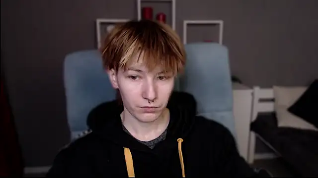 Snapshot of guitarandangell chatting on February 24, 2026, 11:11 am guitarandangell online show from February 24, 2026, 11:11 am