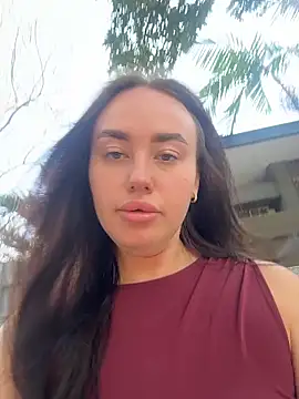 Snapshot of KiraSunshine chatting on February 27, 2026, 4:12 am KiraSunshine online show from February 27, 2026, 4:12 am