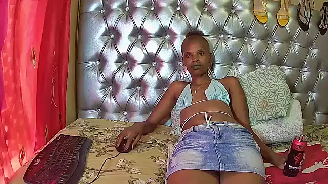 Snapshot of EbonyPexie chatting on December 17, 2025, 9:47 am EbonyPexie online show from December 17, 2025, 9:47 am