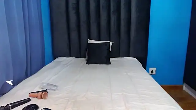 SEXYMIA20 online show from December 17, 2025, 1:16 pm