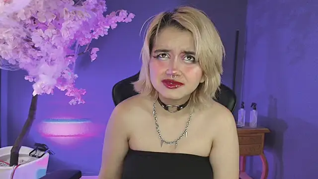 Navier   online show from October 30, 2025, 7:11 pm