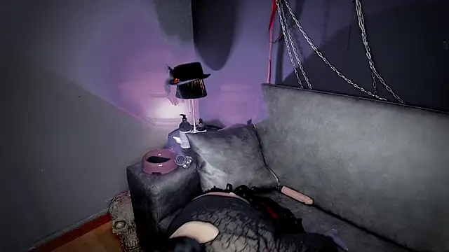 Navier   online show from December 19, 2025, 9:06 pm