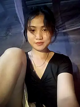 huhu-lele online show from October 24, 2025, 12:04 pm