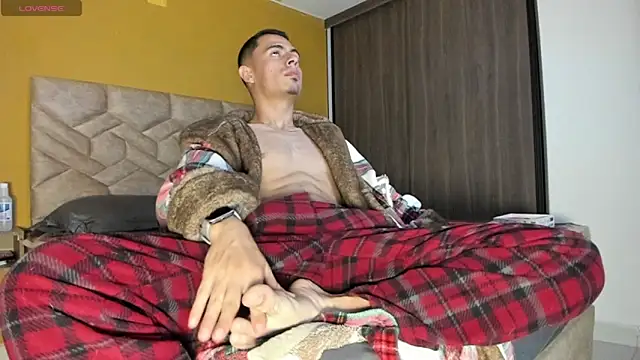 Snapshot of Gregory_mancini chatting on November 25, 2025, 4:35 am Gregory mancini online show from November 25, 2025, 4:35 am