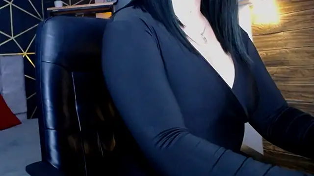 Snapshot of Jireth_velle chatting on October 21, 2025, 2:49 pm Jireth velle online show from October 21, 2025, 2:49 pm