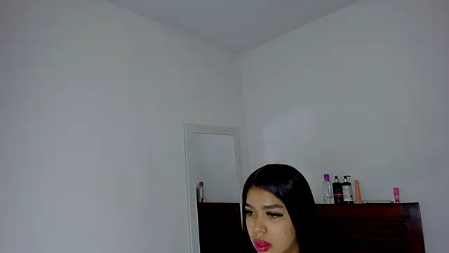 Snapshot of tifanymonroe chatting on October 20, 2025, 10:49 am tifanymonroe online show from October 20, 2025, 10:49 am