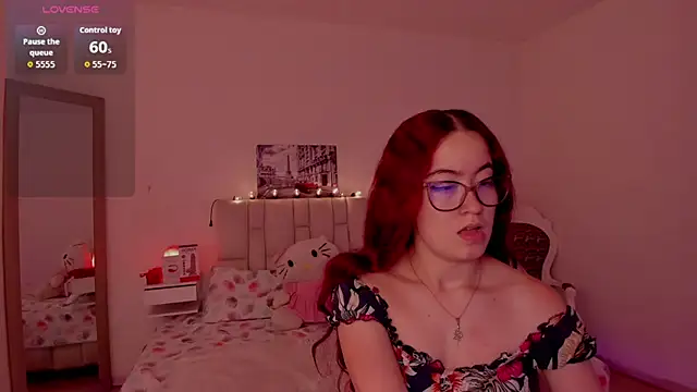 Snapshot of Amaraa_couper1 chatting on February 8, 2026, 3:26 am Amaraa couper1 online show from February 8, 2026, 3:26 am