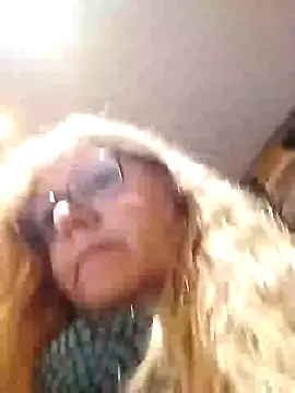 Snapshot of JennyInVegas chatting on June 1, 2026, 2:06 pm JennyInVegas online show from June 1, 2026, 2:06 pm