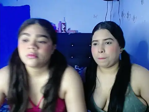 2moons full of love online show from November 20, 2025, 12:11 am