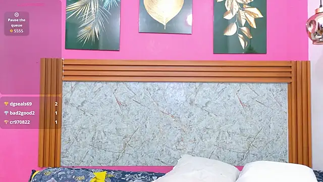 matureahomegirl online show from February 17, 2026, 2:42 am