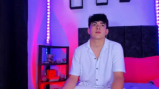 Theo Noxxx online show from November 9, 2025, 6:56 pm