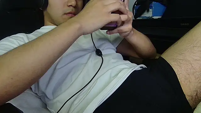 SiyunJae online show from December 19, 2025, 1:09 am