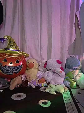 Snapshot of Ladyswap chatting on October 25, 2025, 3:06 am Ladyswap online show from October 25, 2025, 3:06 am