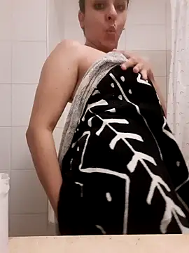 itsbbysaeko online show from October 26, 2025, 10:54 pm