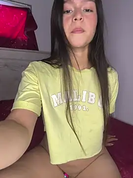 Rubbykira  online show from April 27, 2026, 1:20 pm
