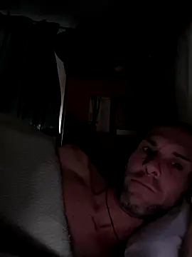 Vanovik20 online show from October 18, 2025, 7:54 am