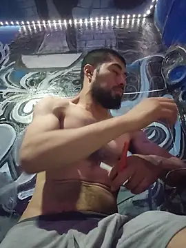 Snapshot of vergueo3 chatting on March 2, 2026, 1:28 am vergueo3 online show from March 2, 2026, 1:28 am