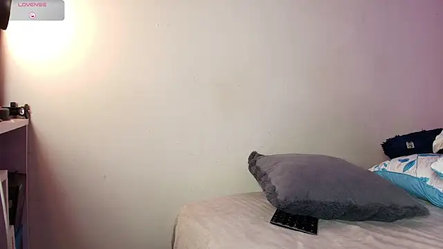 Snapshot of Maddisson_quenn05 chatting on December 3, 2025, 11:04 pm Maddisson quenn05 online show from December 3, 2025, 11:04 pm