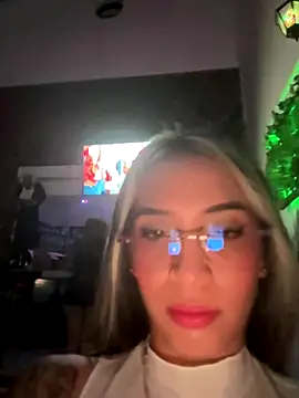 KIMBERLYPULIDO online show from October 24, 2025, 4:11 am