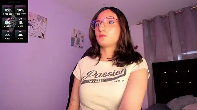 princess foxxy online show from February 19, 2026, 7:11 pm