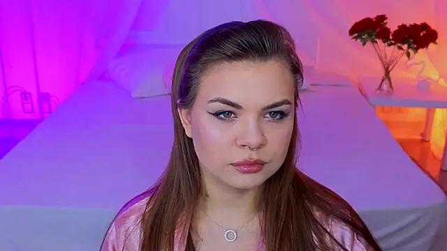 Miss Delia online show from November 3, 2025, 2:39 am