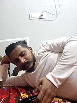 rahulsexyb online show from November 13, 2025, 9:46 am