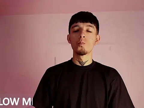 rosse  one online show from November 4, 2025, 11:14 am