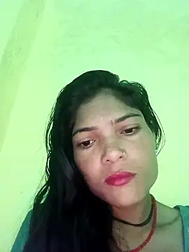Snapshot of CUTE_NESA chatting on October 19, 2025, 5:32 am CUTE NESA online show from October 19, 2025, 5:32 am