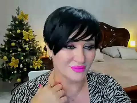 KiraTempt online show from December 21, 2025, 10:17 am