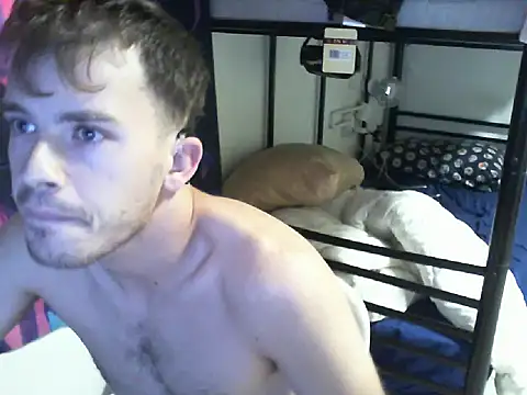 Snapshot of oraharoncohen chatting on November 15, 2025, 3:16 pm oraharoncohen online show from November 15, 2025, 3:16 pm