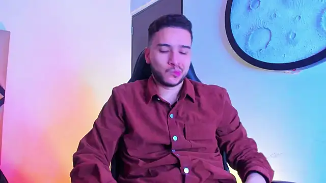 Snapshot of mike_257 chatting on February 19, 2026, 11:51 am mike 257 online show from February 19, 2026, 11:51 am