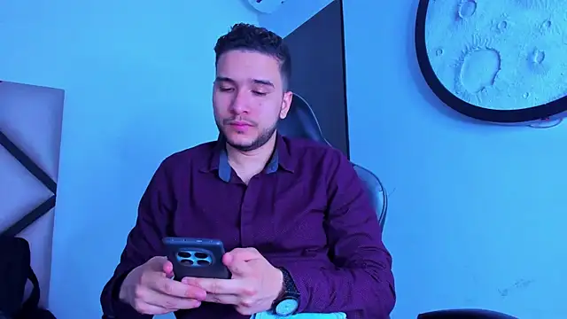 Snapshot of mike_257 chatting on February 23, 2026, 11:55 am mike 257 online show from February 23, 2026, 11:55 am