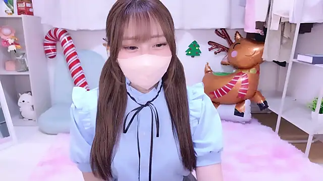 shiyu xx online show from December 19, 2025, 9:55 am