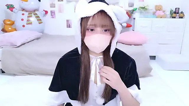 shiyu xx online show from December 21, 2025, 5:53 am