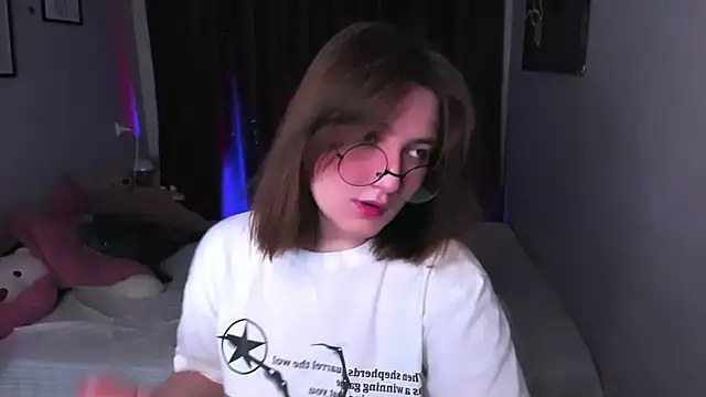 Snapshot of fairy_tara chatting on February 28, 2026, 9:36 pm fairy tara online show from February 28, 2026, 9:36 pm