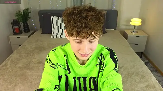 crisp1n online show from February 15, 2026, 3:55 pm