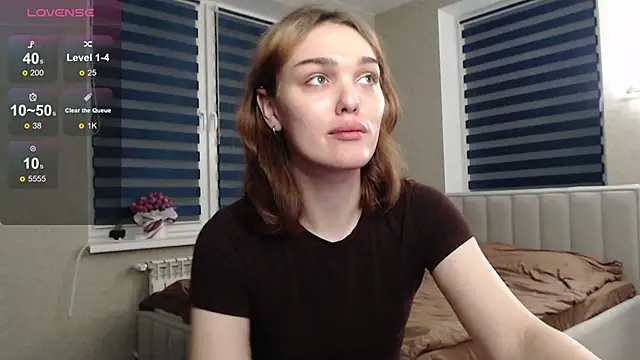 EmiliaRhodes online show from October 26, 2025, 9:15 pm
