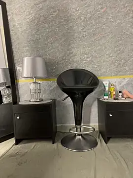 Sammy Sweet01 online show from December 17, 2025, 11:48 am