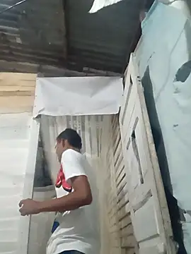 Snapshot of Estebanbigcock23 chatting on February 24, 2026, 1:28 am Estebanbigcock23 online show from February 24, 2026, 1:28 am