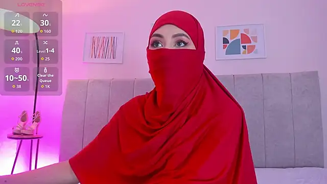 fatiima  online show from November 5, 2025, 7:06 pm