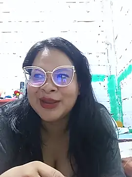 celeste122595 online show from July 4, 2026, 4:22 pm