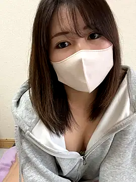 Rui 87 online show from November 13, 2025, 1:42 am