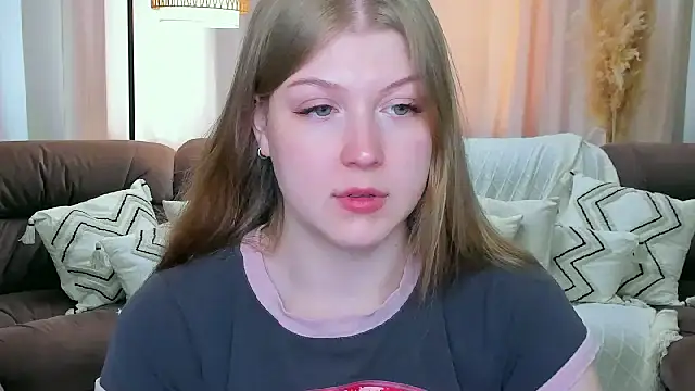 Stella Light online show from April 8, 2026, 12:39 pm